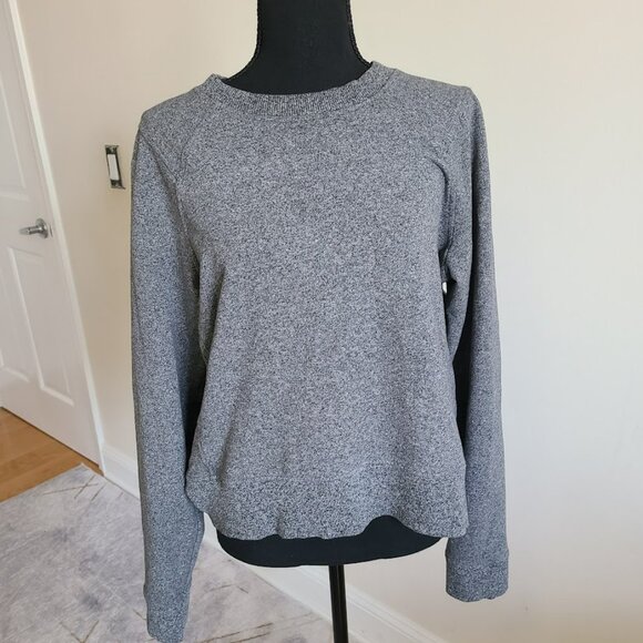 Lululemon Gray Crewneck Sweatshirt Women’s Medium Vintage Logo at Hem - Picture 2 of 8